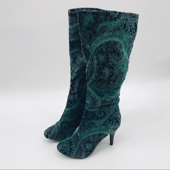 Diba Shoes - Dibs women’s velveteen boots.  Sz 8.5.